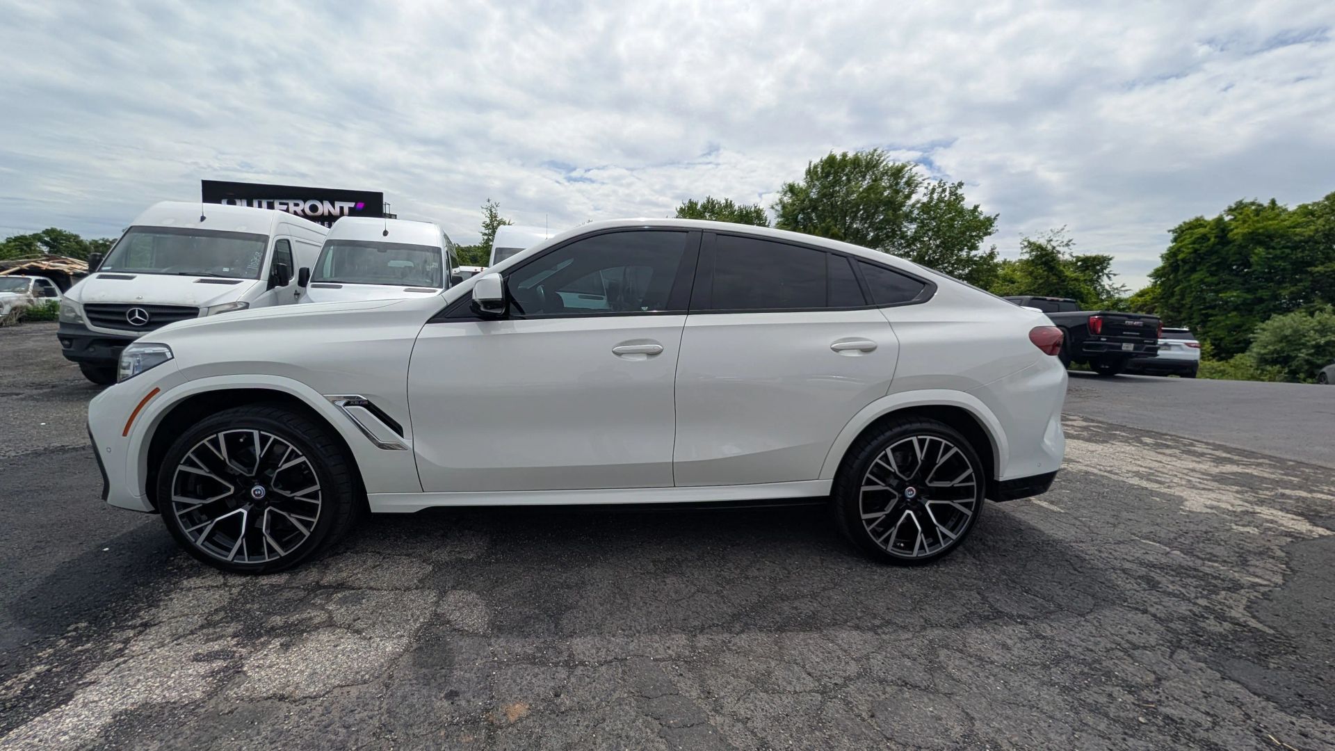 bmw x6 m 2023 5YMCY0C06P9R61605 image bmw x6 m 2023 5YMCY0C06P9R61605 image